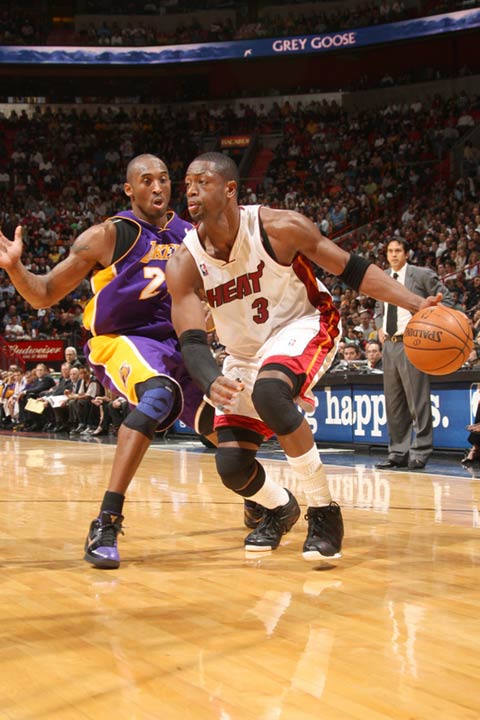 键时刻拖住 键时刻拖住