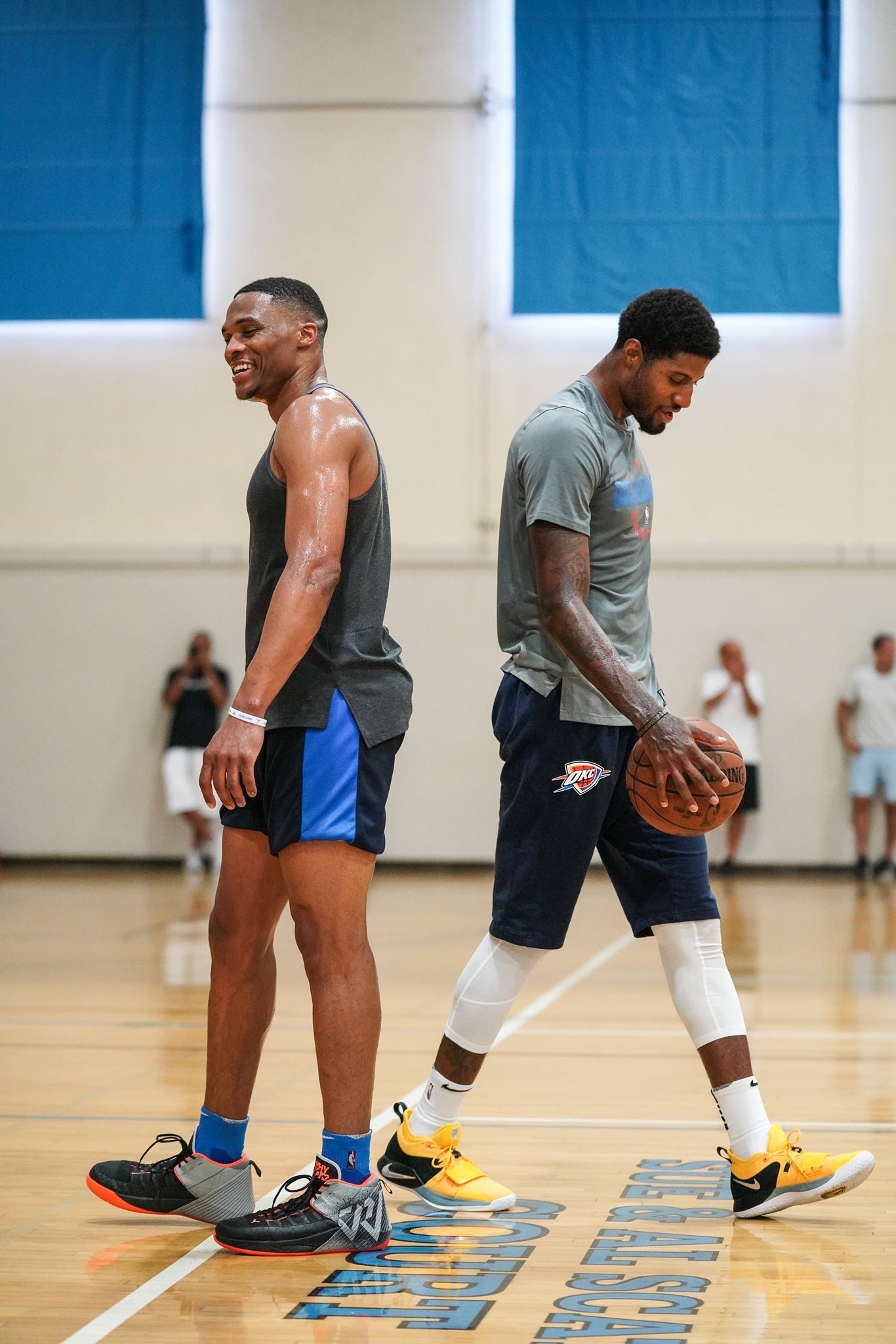 讶地发现 讶地发现