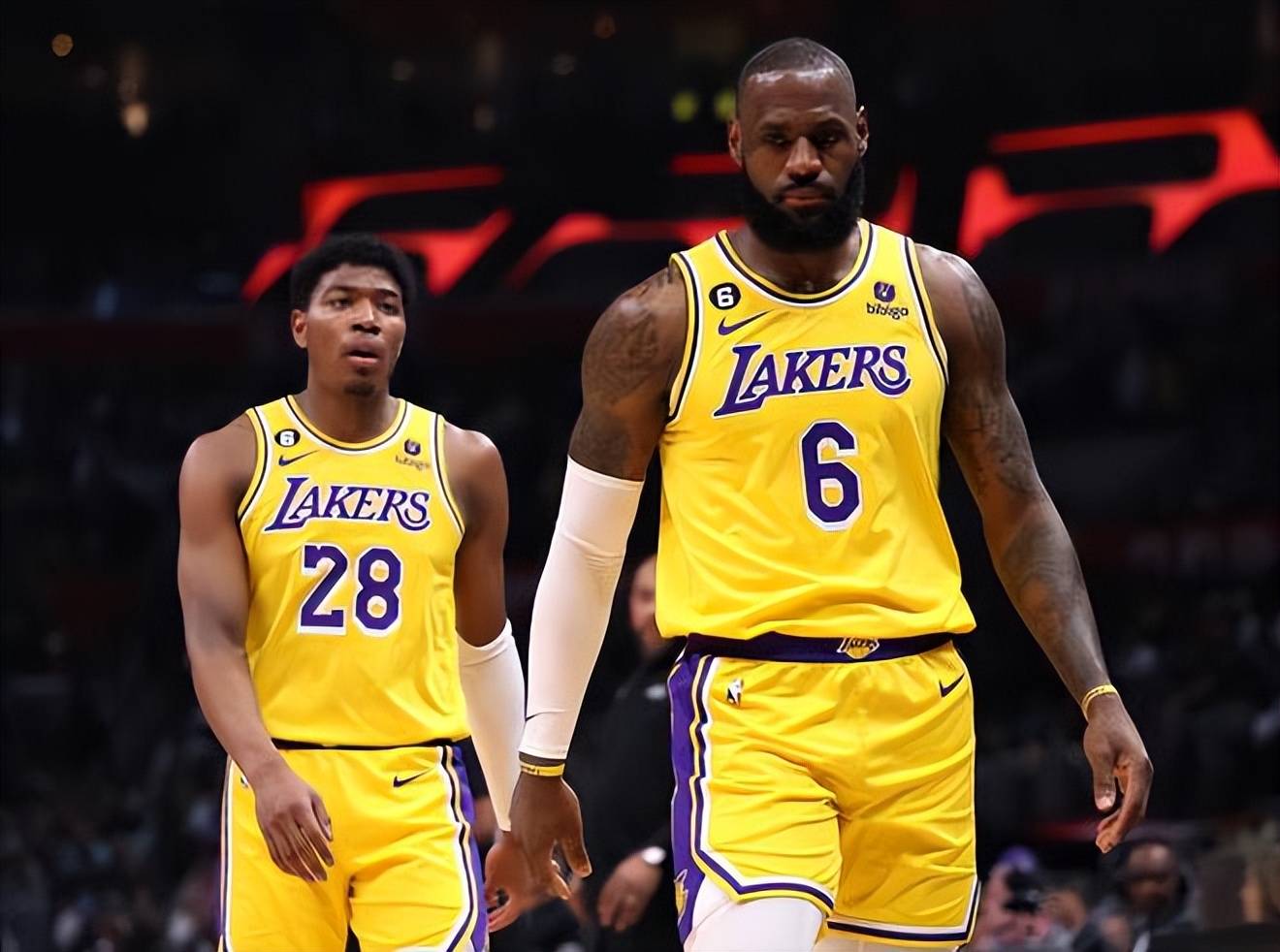 悬念便有了 悬念便有了